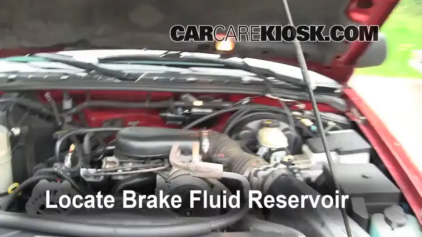 1999 Chevrolet Blazer LS 4.3L V6 (4 Door) Brake Fluid